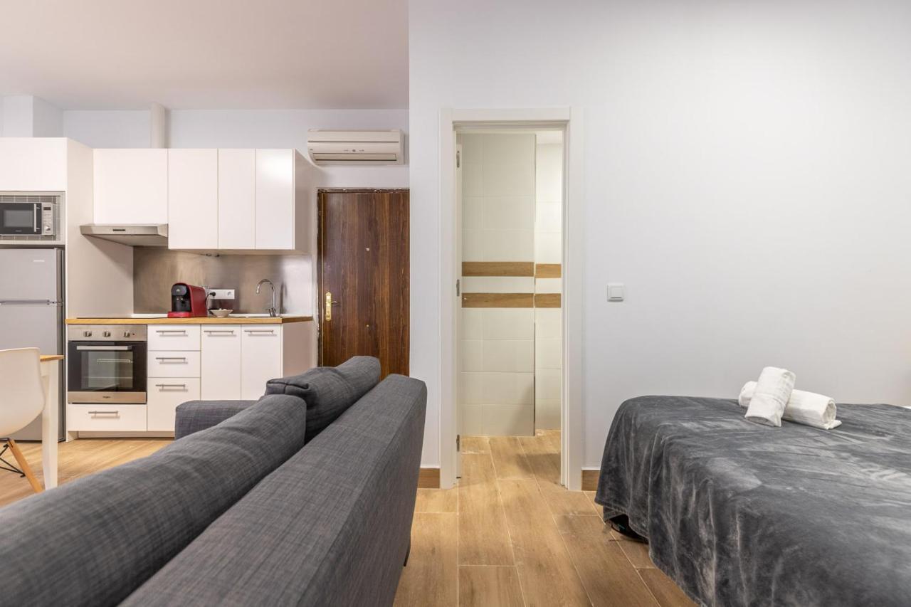 Fun Building Studios By Homeabout Málaga Dış mekan fotoğraf